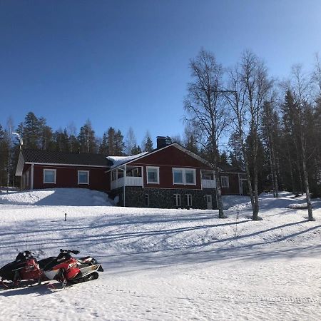 Hiiden Kaemppaekartano Iso Vuokramoekki Laehellae Tiilikan Kansallispuistoa Villa Sotkamo Exterior photo